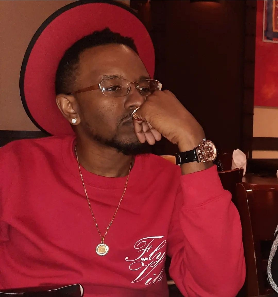 Fly Vibe Fancy Style Sweatshirt - Red/White