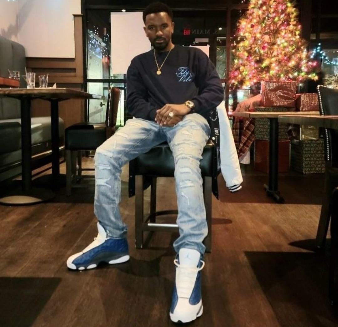 Fly Vibe Fancy Style Sweatshirt - Navy/Baby Blue