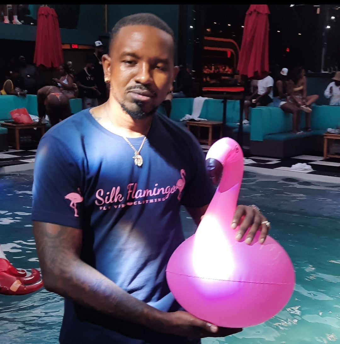 Silk Flamingo T-Shirt - Navy