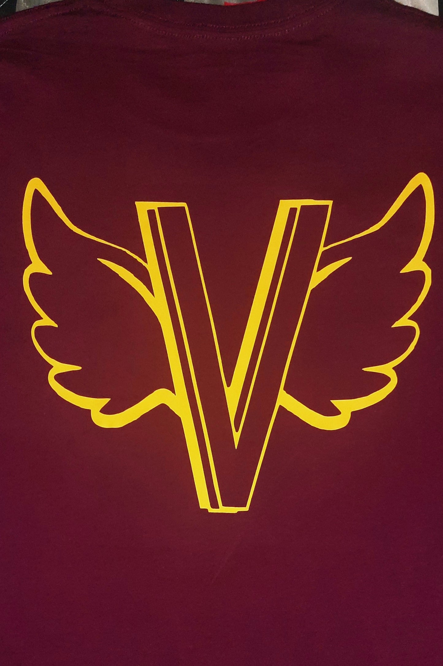 Fly Vibe Award Shirt - Crandberry/Gold